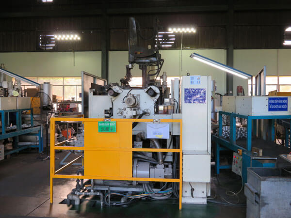 Die casting equipment